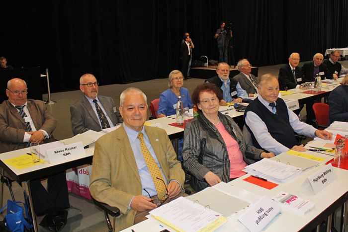 Mit einer starken BRH-Mannschaft wurden die Anliegen der Senioren in Bochum vertreten, von Euskirchen waren Klaus Reimer und Günter Büchler vertreten, auf dem Foto fehlen Carl Schlesinger und Hans Burggraf.