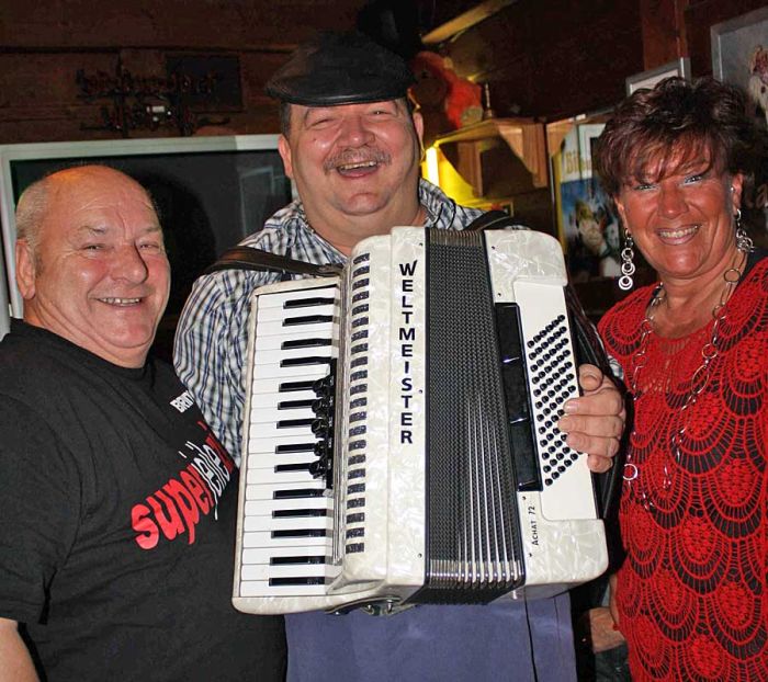 Gute Laune und Frohsinn: Klaus Reimer, Günter Missenich, Dorit Schnöring